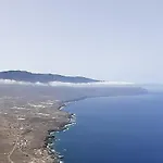 Mi Cumanesa Nyaraló *